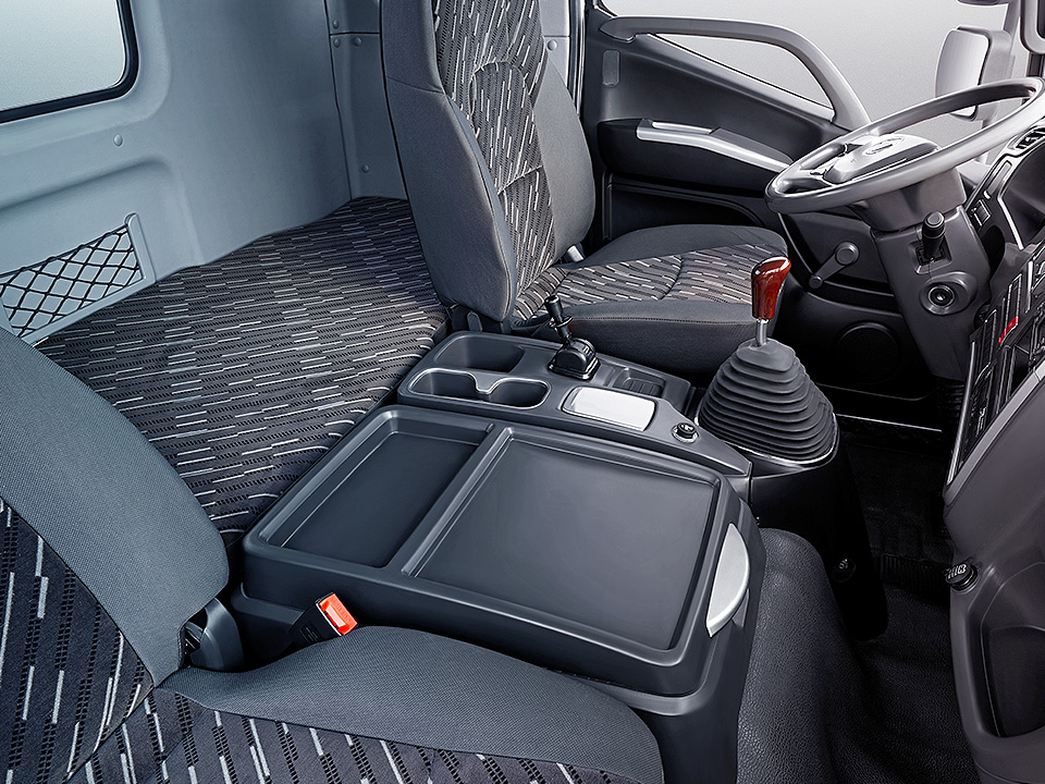 Foton Auman D cabin workspace