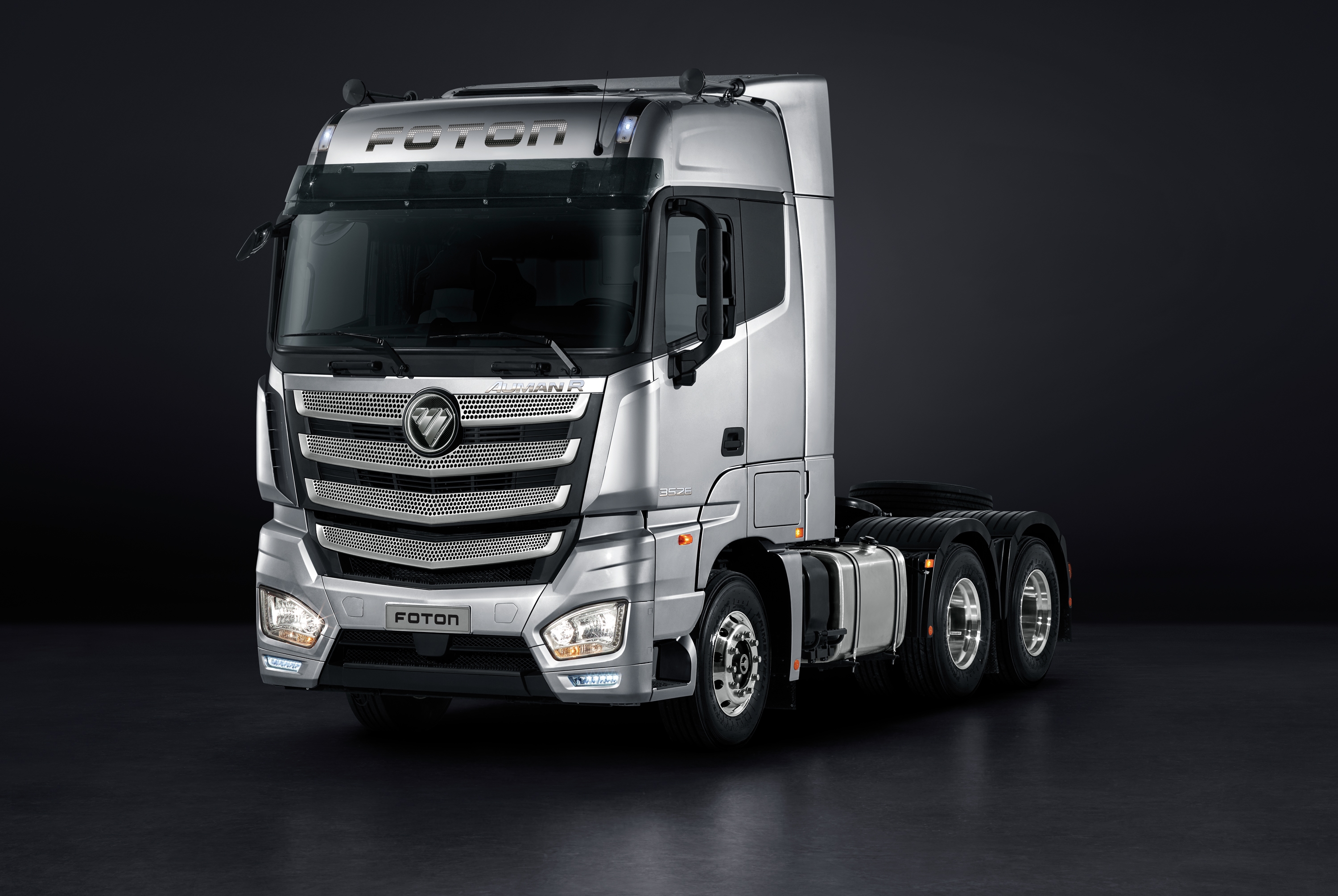 Auman R retail offer